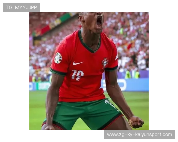 PSG努诺·门德斯爆发力惊人 PSG努诺·门德斯爆发力惊人